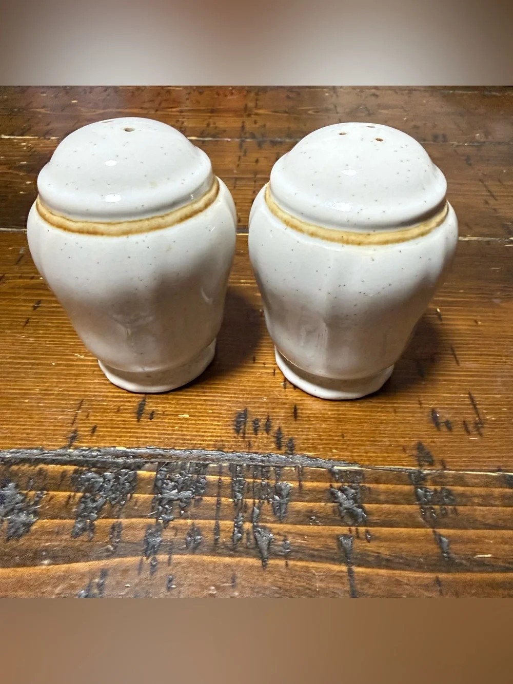 Vintage Americana Hearthside Stoneware Set -Made in Japan (11 Pieces)